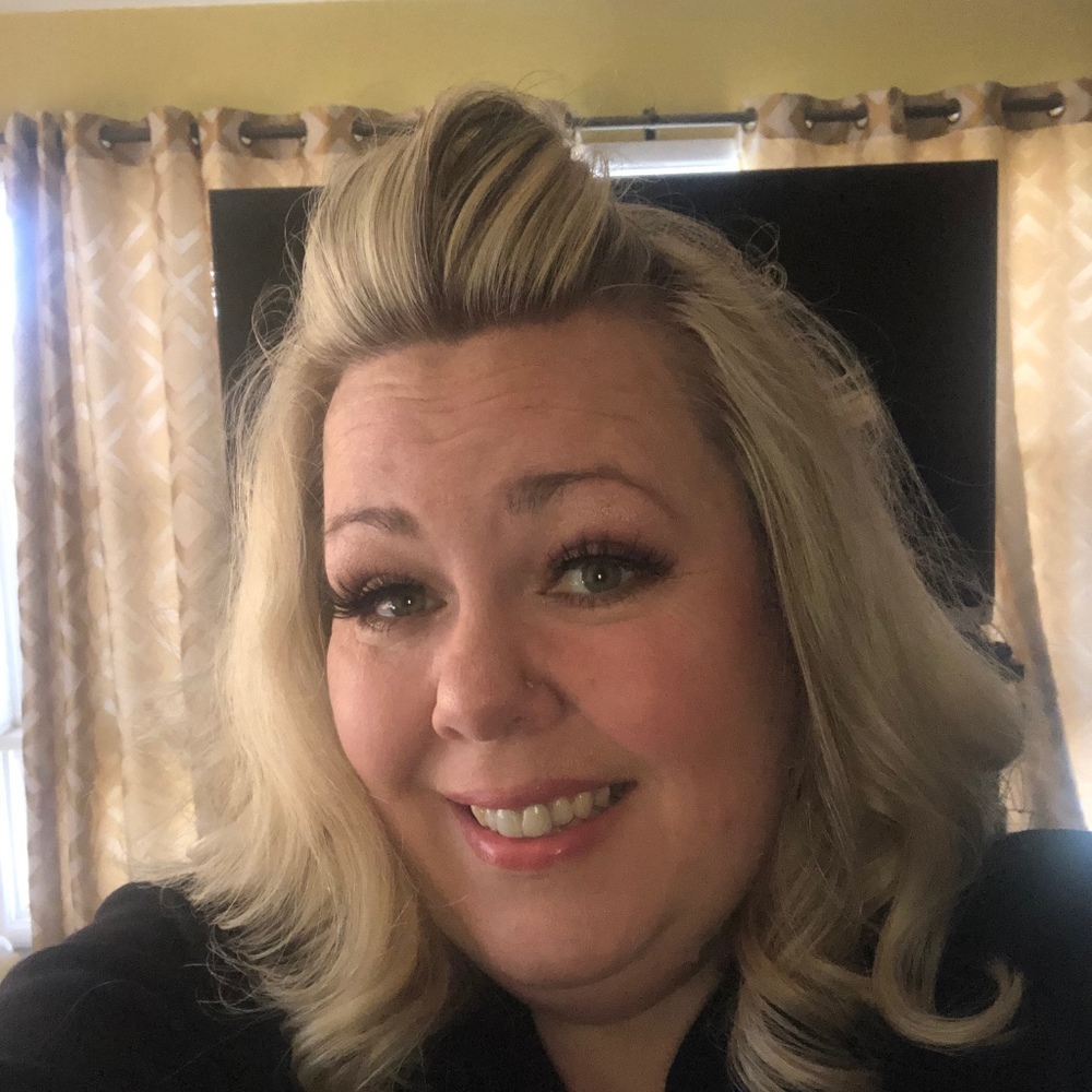 Meet your Posher, Marcella
